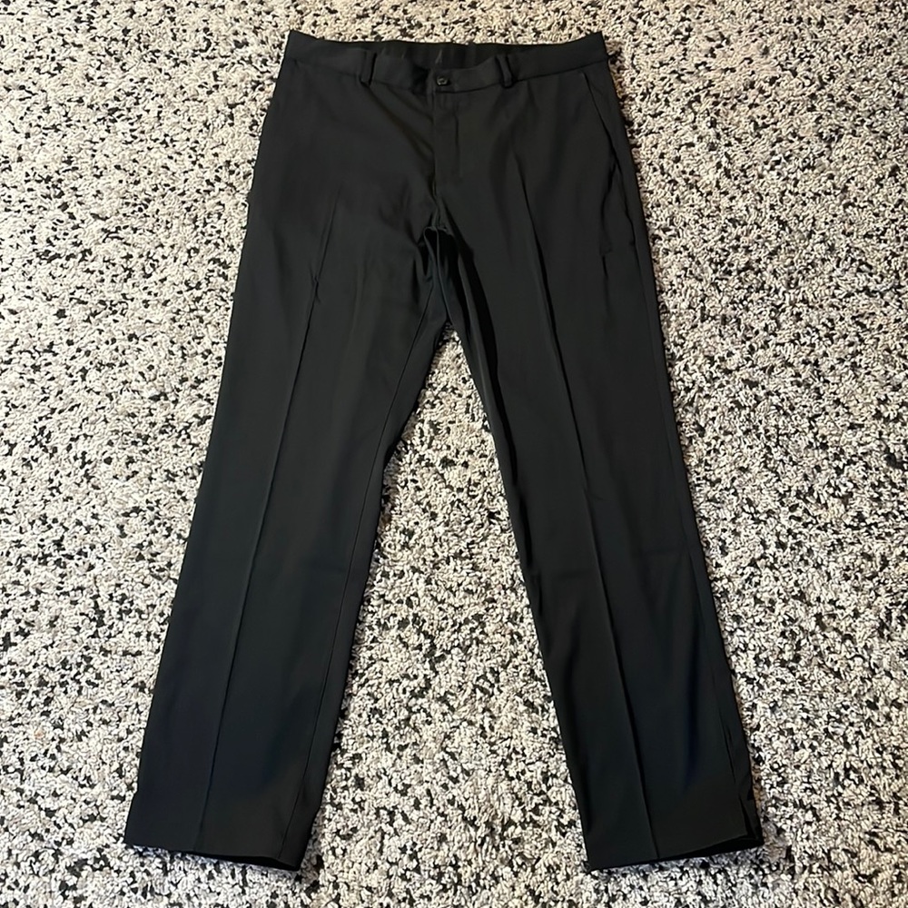 Nike Fit Flex Golf Pants—Size 34 x 32, Black